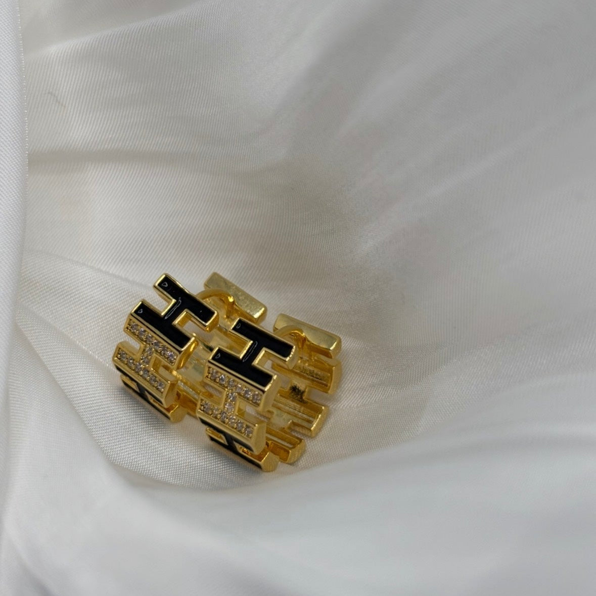 Boucle d'oreilles H